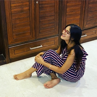 Baani Sandhu feet photo 3