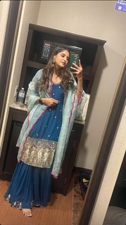 Baani Sandhu feet photo 7