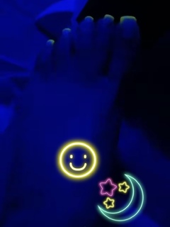 Baani Sandhu feet photo 4