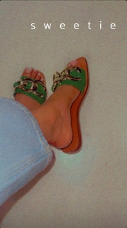 Baani Sandhu feet photo 3