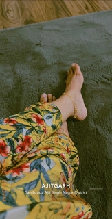 Baani Sandhu feet photo 3
