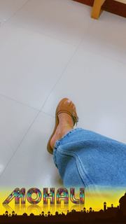 Baani Sandhu feet photo 14