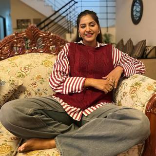 Baani Sandhu feet photo 18