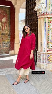 Baani Sandhu feet photo 16