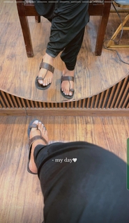 Baani Sandhu feet photo 14