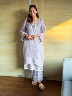 Baani Sandhu feet photo 16