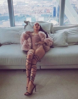 Bad Gyal feet photo thumbnail