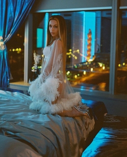 Bad Gyal feet photo thumbnail