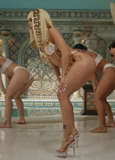 Bad Gyal feet photo thumbnail