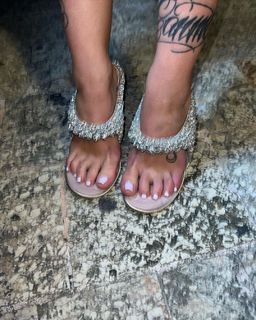 Bad Gyal feet photo thumbnail