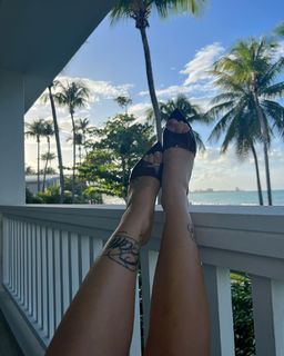 Bad Gyal feet photo thumbnail