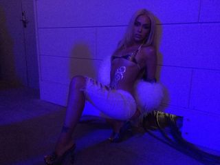 Bad Gyal feet photo thumbnail