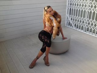 Bad Gyal feet photo thumbnail