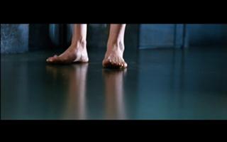 Bae Doona feet photo thumbnail