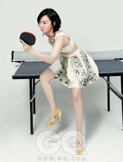 Bae Doona feet photo thumbnail