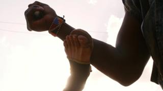 Bae Doona feet photo thumbnail