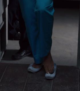 Bae Doona feet photo thumbnail