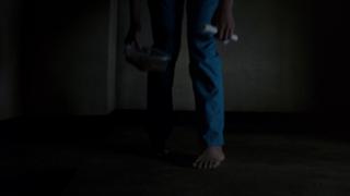 Bae Doona feet photo thumbnail