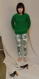 Bae Doona feet photo thumbnail