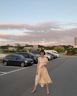 Bae Doona feet photo thumbnail