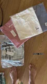 Bae Doona feet photo thumbnail