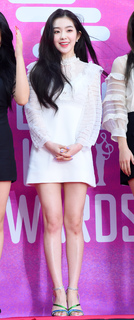 Bae Joo-hyun feet photo thumbnail