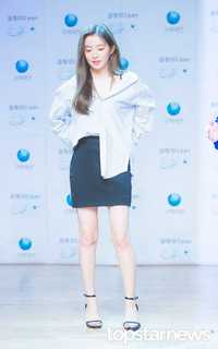 Bae Joo-hyun feet photo thumbnail