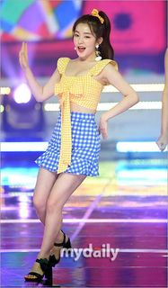 Bae Joo-hyun feet photo thumbnail