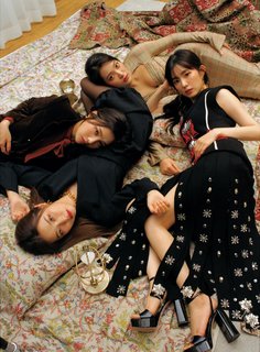 Bae Joo-hyun feet photo thumbnail