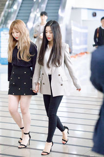 Bae Joo-hyun feet photo thumbnail