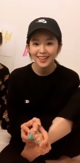 Bae Joo-hyun feet photo thumbnail