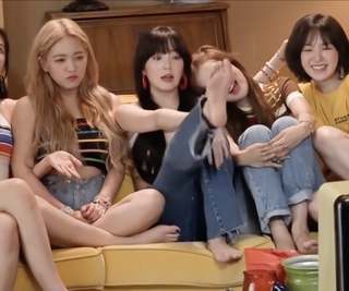 Bae Joo-hyun feet photo thumbnail