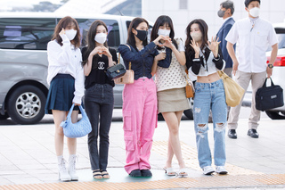 Bae Joo-hyun feet photo thumbnail
