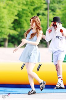 Bae Joo-hyun feet photo thumbnail