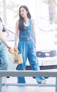 Bae Joo-hyun feet photo thumbnail