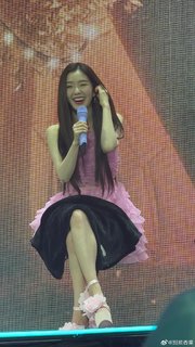 Bae Joo-hyun feet photo thumbnail