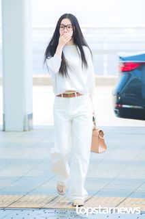 Bae Joo-hyun feet photo 18
