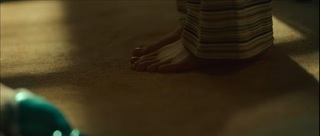 Bae Suzy feet photo thumbnail