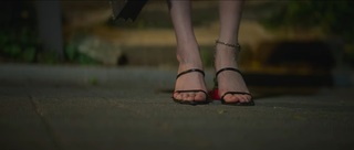 Bae Suzy feet photo thumbnail