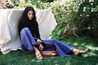 Bae Suzy feet photo 3