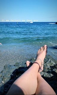 Baghera Jones feet photo thumbnail