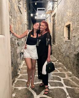 Bagia Antonopoulou feet photo 2