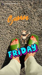 Bahare Afshari feet photo 19