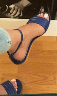 Bahare Afshari feet photo 11