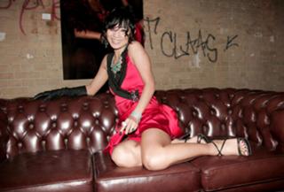 Bai Ling feet photo thumbnail