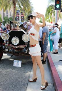 Bai Ling feet photo thumbnail