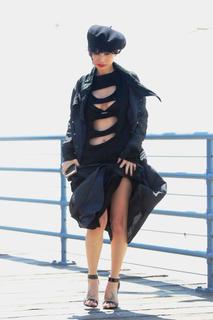 Bai Ling feet photo thumbnail