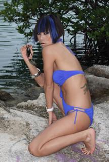 Bai Ling feet photo thumbnail