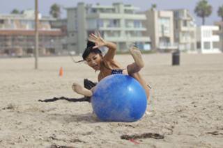Bai Ling feet photo thumbnail