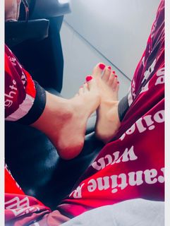 Bai Ling feet photo 6